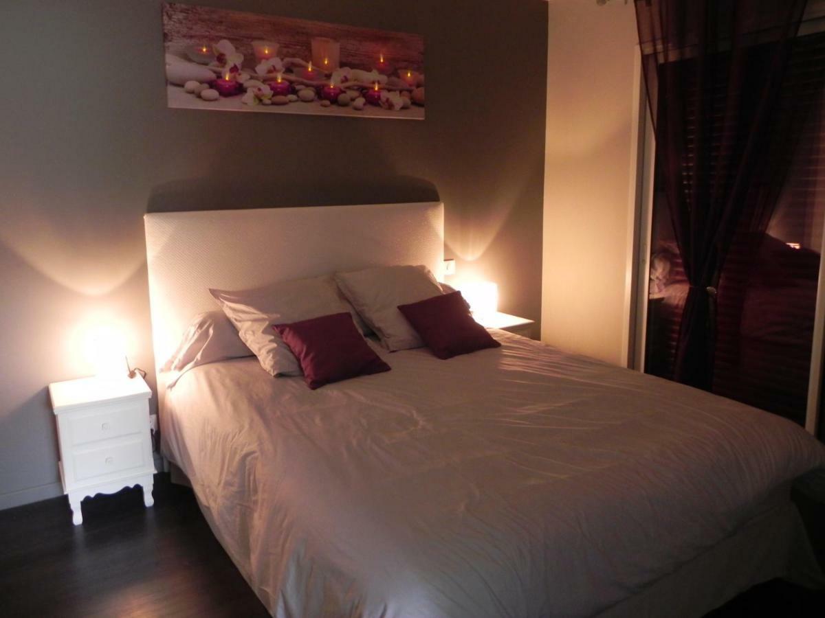 La Cle De Vos Reves Bed and Breakfast Orthevielle Exteriör bild